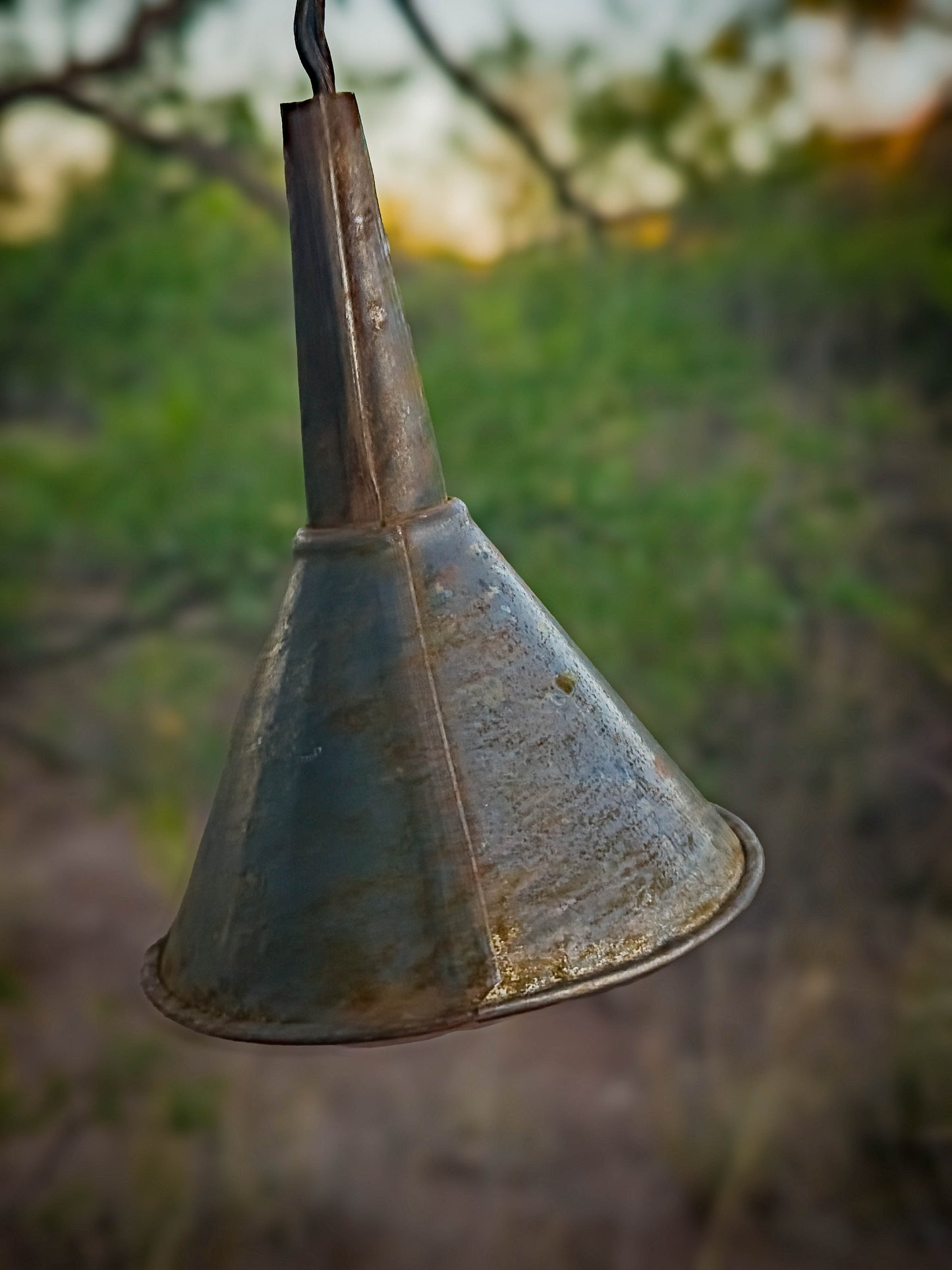 Metallic Crackle Bell #1 • Funnel